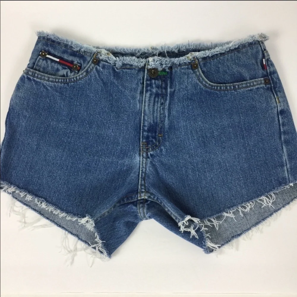 90’s Tommy Hilfiger Cutoff Light Denim Jean Shorts Size 7 JR.